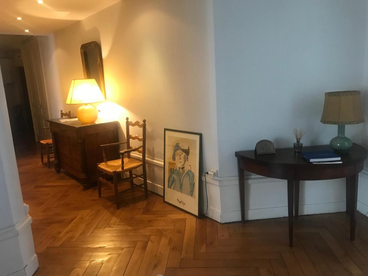 Berges Du Rhone/ Chambre Avec Balcon Lyon Dış mekan fotoğraf